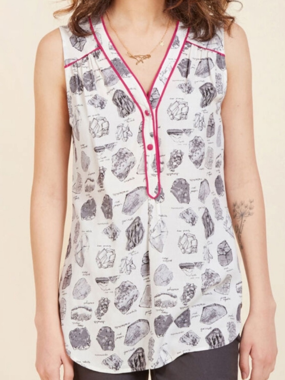 ModCloth Cafe au Soleil Sleeveless White Geode Crystal Novelty Top Geology Sz M